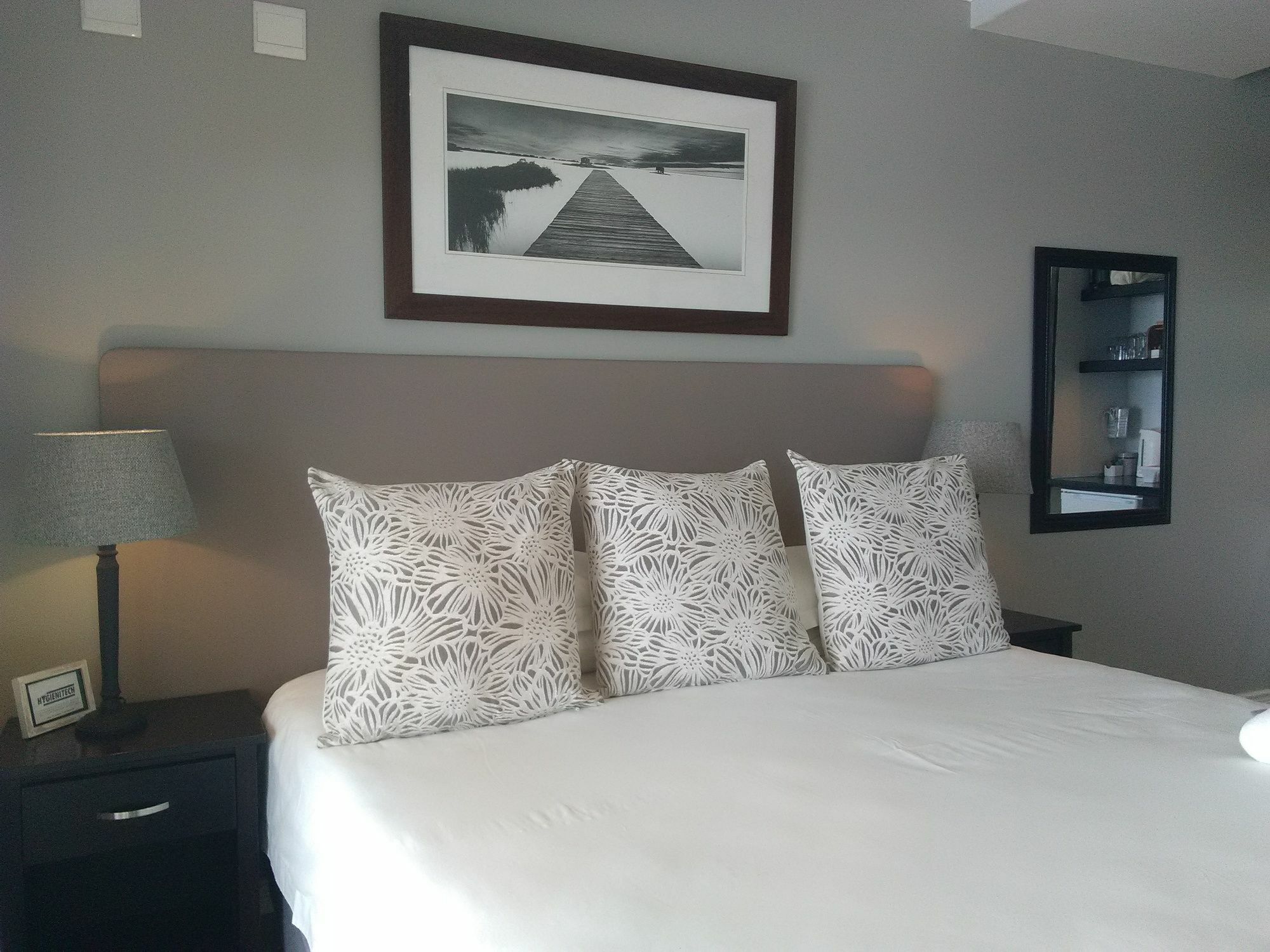 Brenton On The Rocks Hotel Exterior foto