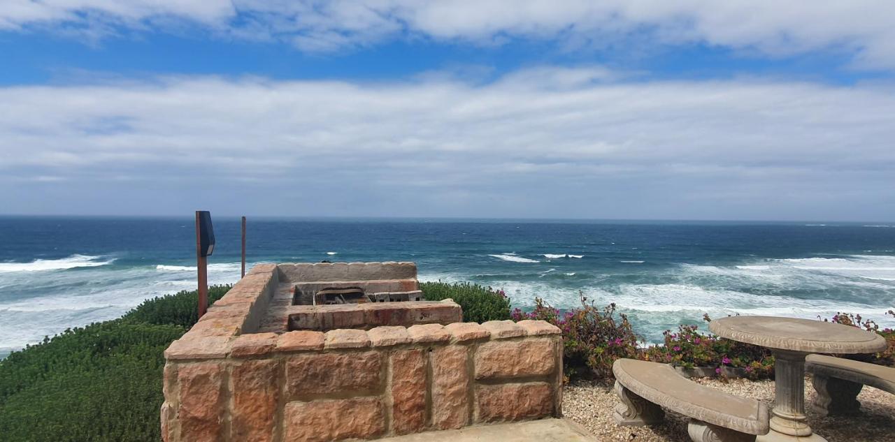 Brenton On The Rocks Hotel Exterior foto